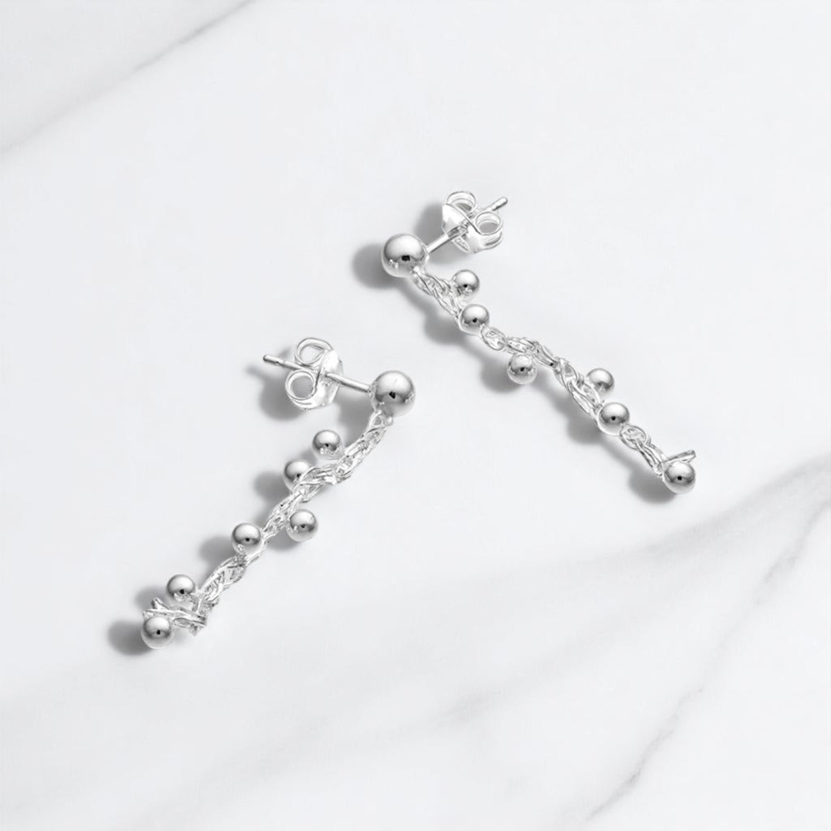 Boucles d'oreilles pendantes en chaine perlée, en argent 925 passivé